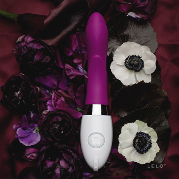 LELO-Iris-deep-rose-quiet-vibrator2